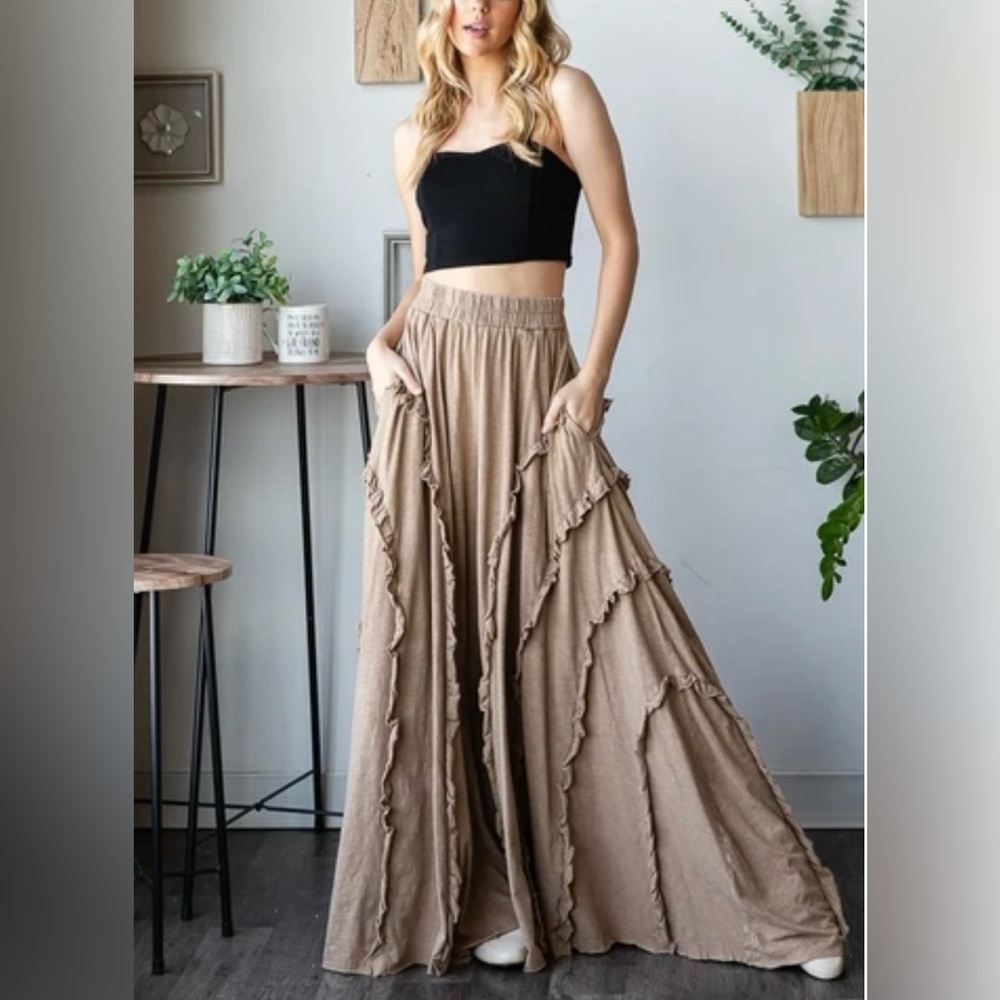 Oli & Hali Ruffled Trim Wide Leg Pants w/Pockets